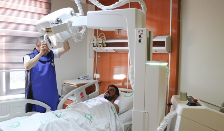 Yerli mobil röntgen cihazı Ankara'da hizmete sunuldu