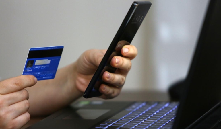 Yurt dışı sitelerinden alışverişte basitleştirilmiş gümrük dönemi sona erdi