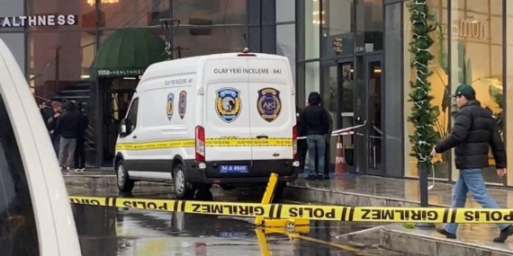 Zeytinburnunda kargo paketi patladı: 3 yaralı