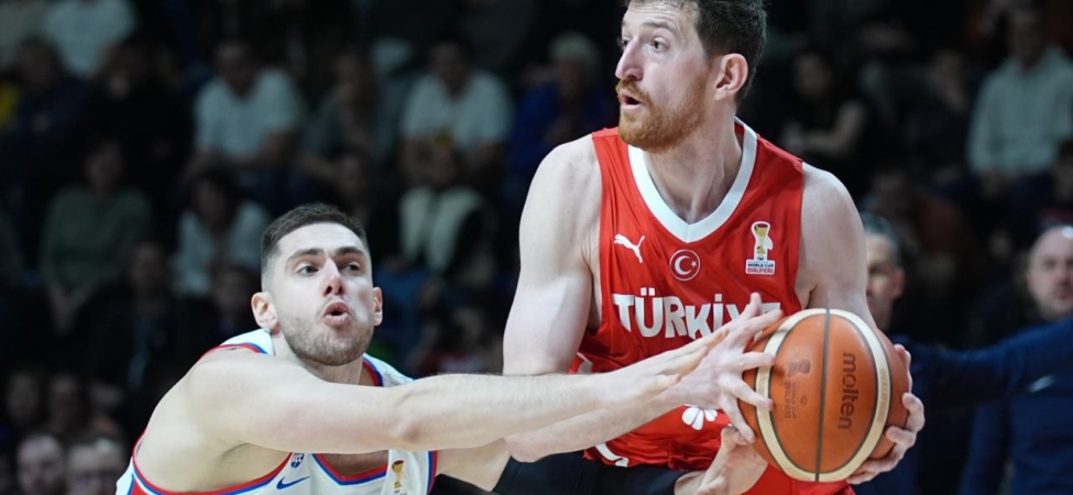 12 Dev Adam Sırbistan engelini geçti