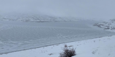 4 Eylül Barajı buzla kaplandı