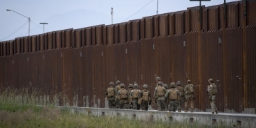 ABD ordusu sınır koruma dronunu lazerle düşürdü