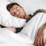 Araştırma: Uyumadan önceki son 3 saat yemek yememek kalp sağlığını iyileştirebilir