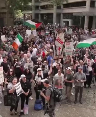 Avustralya'da binlerce kişi, İsrail Cumhurbaşkanı Herzog'un ziyaretini protesto etti