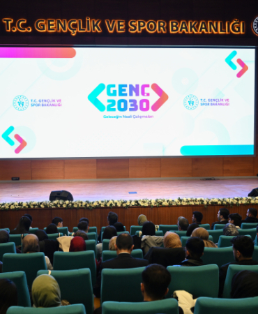 Bakan Bak: 2030 yılına kadar 100 bin yapay zeka girişimcisi yetiştirmeyi hedefliyoruz