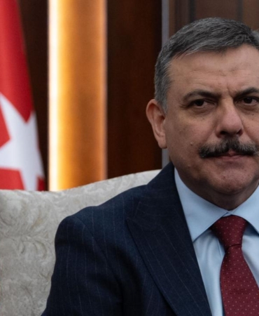 Bakan Çiftçi'den operasyonda yaralanan polise geçmiş olsun telefonu