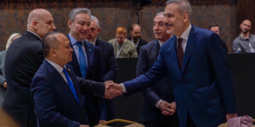 Bakan Fidan, İİT üyesi ve gözlemcisi ülkelerin büyükelçileriyle bir araya geldi