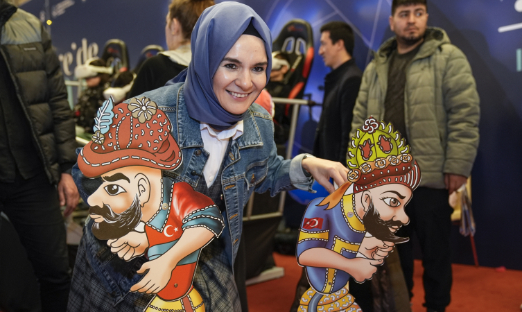 Bakan Göktaş: Külliye'de ramazanın tadı bir başka