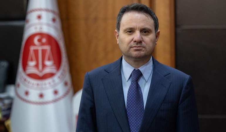 Bakan Gürlek: Sahaya kulak vereceğiz, verilere dayalı karar alacağız