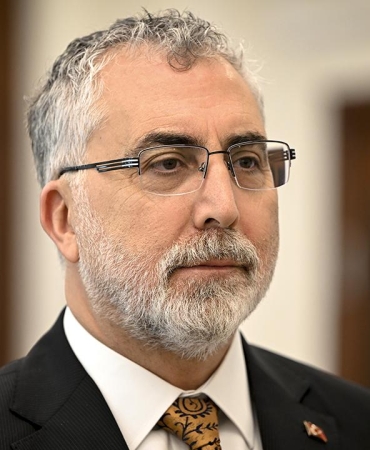 Bakan Işıkhan: 440 projeye 232 milyon liraya yakın hibe desteği sağladık