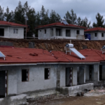 Bakan Kurum'dan orman yangınında evi yanan 'Cavit amca'ya ilişkin paylaşım