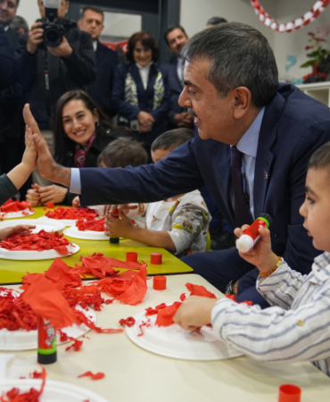 Bakan Tekin: Bizim denetimimizde açılacak bütün anaokullarını destekliyoruz, teşvik ediyoruz