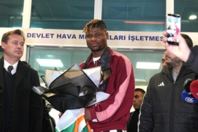 Beşiktaş transferi KAP'a bildirdi! Emmanuel Agbadou...