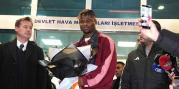 Beşiktaş transferi KAP'a bildirdi! Emmanuel Agbadou...