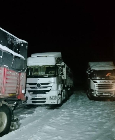 BingölErzurum kara yolu tır trafiğine kapatıldı