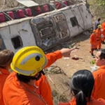 Brezilya'da otobüsün devrilmesi sonucu 16 kişi hayatını kaybetti