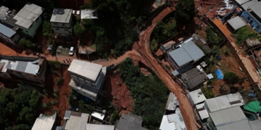 Brezilya'da şiddetli yağışın yol açtığı sellerde ölenlerin sayısı 46'ya çıktı