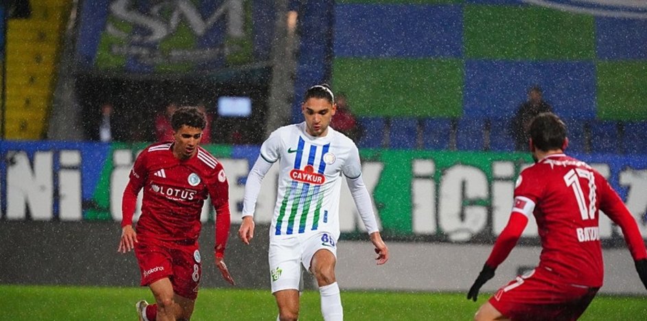 Çaykur Rizespor ile Beyoğlu Yeni Çarşı yenişemedi! İşte maçın özeti