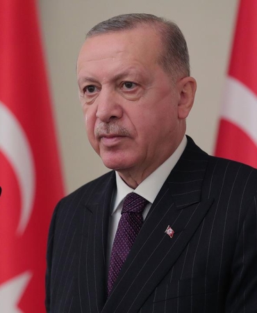 Cumhurbaşkanı Erdoğan, Necmettin Erbakan'ı andı