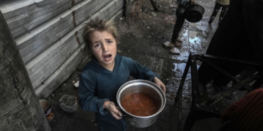 DSÖ: Refah Sınır Kapısı açılmasına rağmen Gazze'ye ulaşan yardımlar çok yetersiz