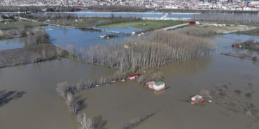 Edirne'de nehirlerin debisi düştü, kırmızı uyarı devam ediyor