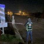 Edirne'de Tunca Köprüsü taşkın riski nedeniyle trafiğe kapatıldı