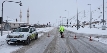 Erciyes yolu araç trafiğine açıldı