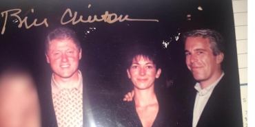 Eski ABD Başkanı Clinton'ın Epstein soruşturması kapsamında Kongre üyelerince ifadesi alınıyor