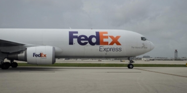 FedEx, ABD yönetimine dava açtı