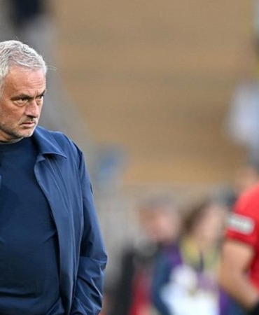 FENERBAHÇE HABERLERİ: Jose Mourinho için karar verildi! İşte o tarih...