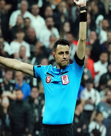 Fenerbahçe-Tümosan Konyaspor maçı VAR hakemi Ali Şansalan oldu