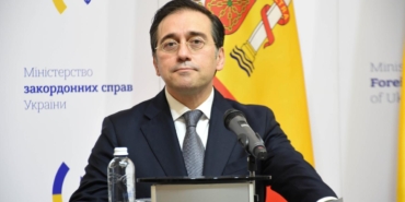 Filistin, İspanya Dışişleri Bakanı Albares'e devlet liyakat nişanı verdi