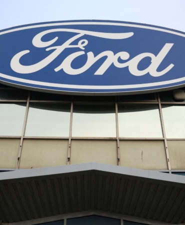 Ford, ABD'de süspansiyon arızası nedeniyle 400 binden fazla aracını geri çağırıyor