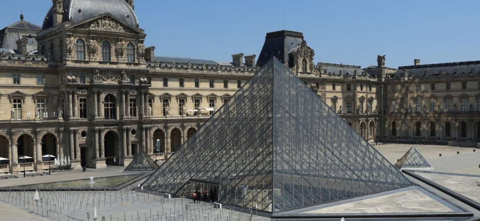 Fransa'daki Louvre Müzesi'nde bilet dolandırıcılığı şebekesi çökertildi