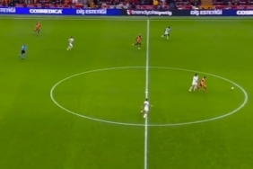 Galatasaray-ikas Eyüpspor maçında kırmızı kart çıktı! İşte o pozisyon