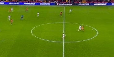Galatasaray-ikas Eyüpspor maçında kırmızı kart çıktı! İşte o pozisyon