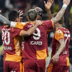 Galatasaray'da flaş ayrılık iddiası! Transferde domino etkisi