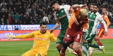 Galatasaray'ın golü ofsayta takıldı!