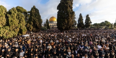 Hamas, İsrail'in engellemelerine rağmen Mescidi Aksa'ya akın edilmesi çağrısı yaptı