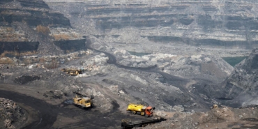 Hindistan'da kömür madenindeki patlamada ölenlerin sayısı 27'ye çıktı