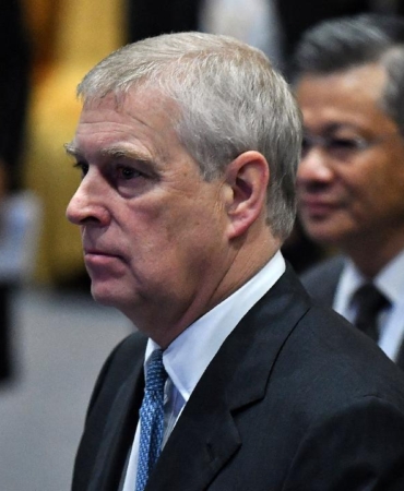 İngiltere Kralı Charles'ın kardeşi Prens Andrew gözaltına alındı