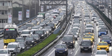 İstanbul'da trafik yoğunluğu yüzde 90'a çıktı