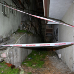 İstinat duvarı çöktü, 3 gündür evlerine giremeyen vatandaşlar mağdur