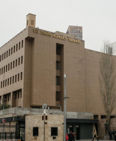 İZBETON soruşturmasında 22 kişi adliyeye sevk edildi