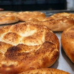 İzmir'de ramazan pidesi 30 liradan satılacak