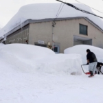 Japonya'da şiddetli kış şartlarından kaynaklanan ölümlerin sayısı 30'a yükseldi