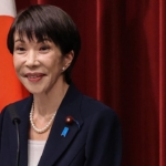 Japonyanın ilk kadın başbakanı ülkedeki en büyük seçim zaferini kazandı