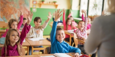 Kanada'da dini sembol yasağı krizi: Onlarca okul çalışanı işten çıkarıldı