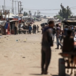 Katil İsrail, Refah Sınır Kapısı'ndan yalnızca 12 Filistinlinin Gazze'ye dönüşüne izin verdi