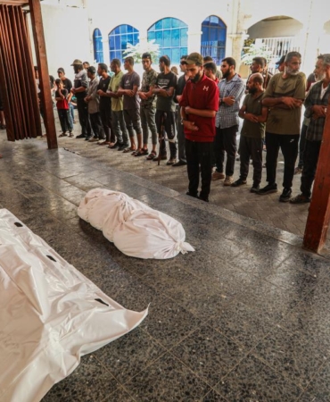 Katil İsrail'in ateşkesi ihlal ederek Gazze'ye düzenlediği saldırıda bir çocuk daha hayatını kaybetti